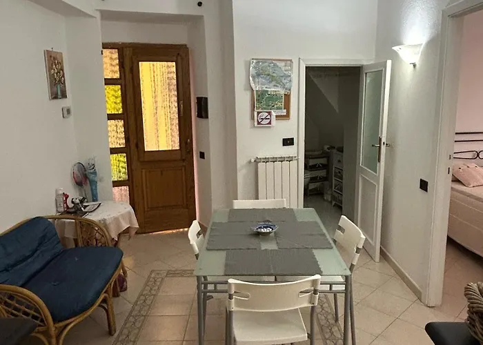 Apartmán In Tipico Carugio Ligure *