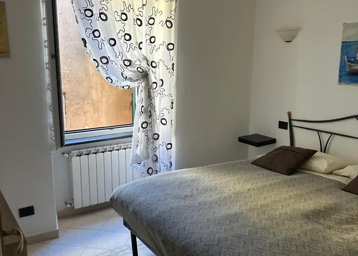 Apartmán In Tipico Carugio Ligure